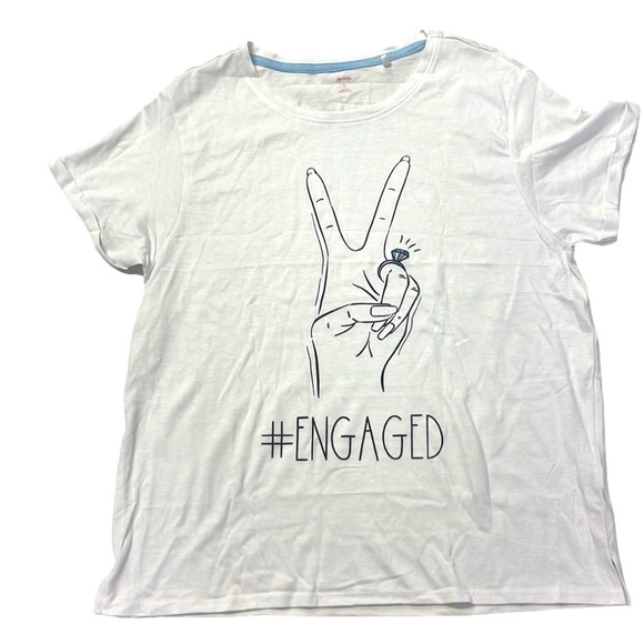 Miss To Mrs Tops - ENGAGED White T-shirt Size Large NWOT